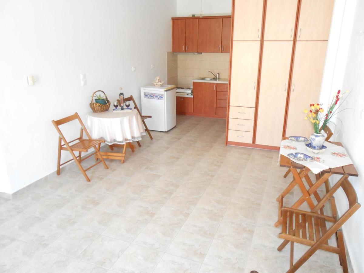 Chrysolithos Kerami Apartments Khalkíon Exterior foto