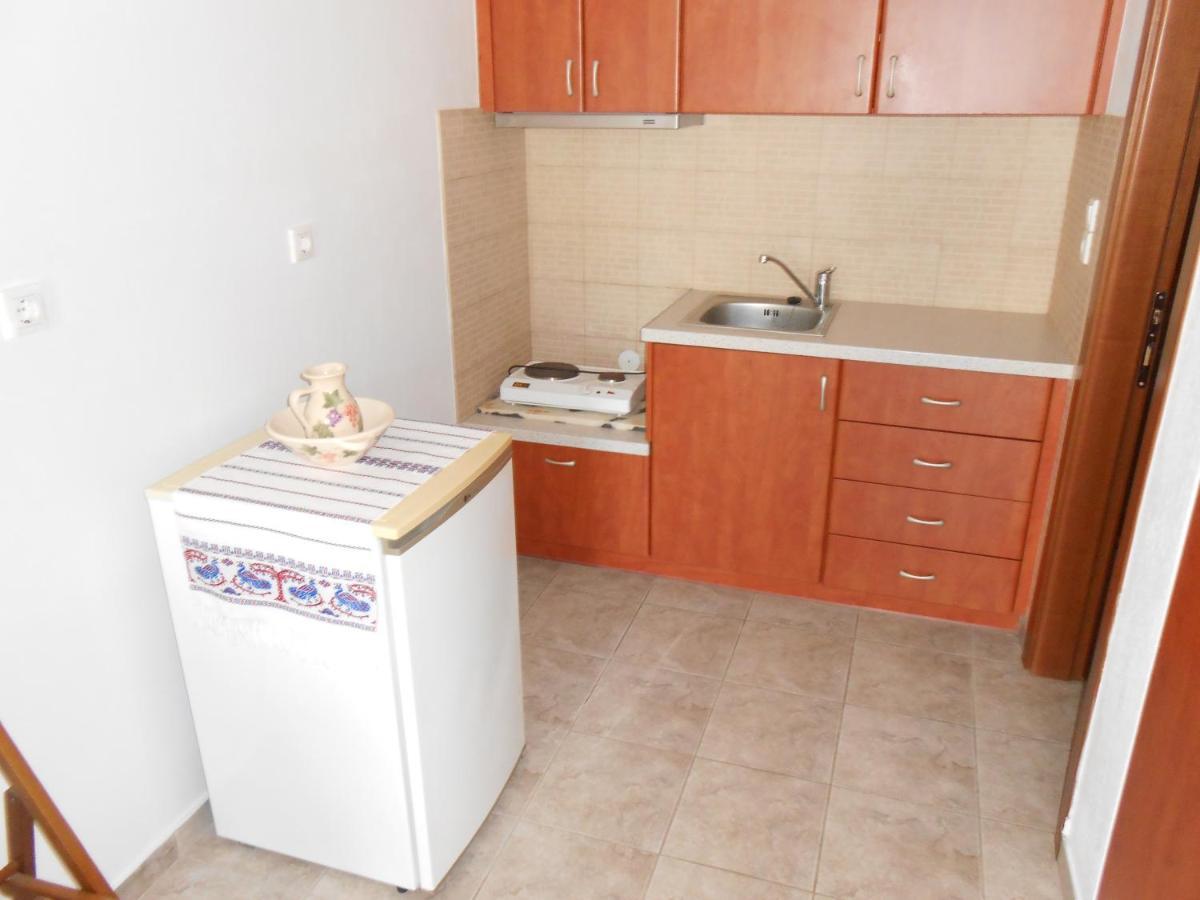 Chrysolithos Kerami Apartments Khalkíon Exterior foto